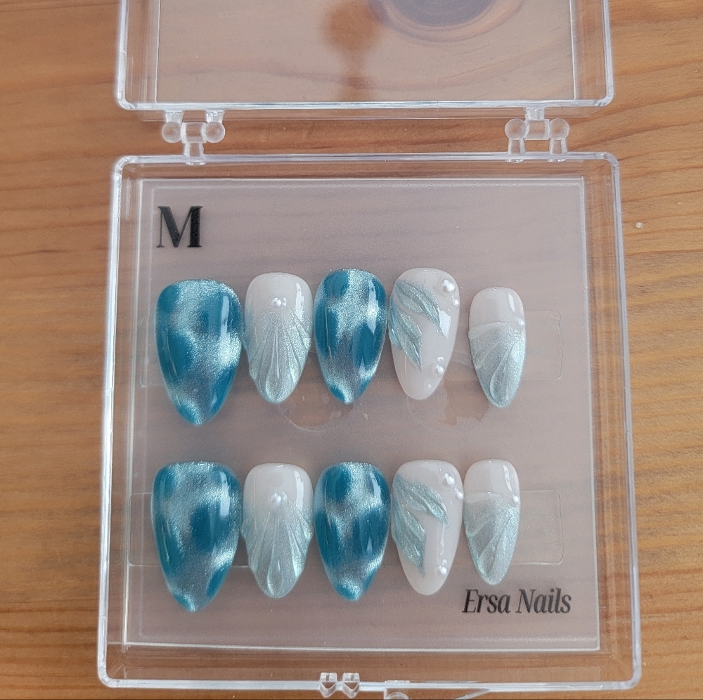 Ersa Press-On Nails